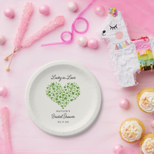 Lucky In Love St. Patrick's Day Vrijgezellenfeest Papieren Bordje (Feest)