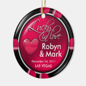 Lucky in Love Vegas Passen getrouwd Casino Chip Keramisch Ornament (Links)