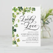 Lucky in Love Vrijgezellenfeest Green Shamrock Kaart (Staand voorkant)