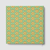 Lucky Irish Shamrock Gold Coin Custom Wedding Gastenboek (Achterkant)