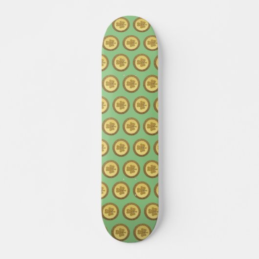 Lucky Irish Shamrock Gold Coin Patterned Persoonlijk Skateboard (Voorkant)
