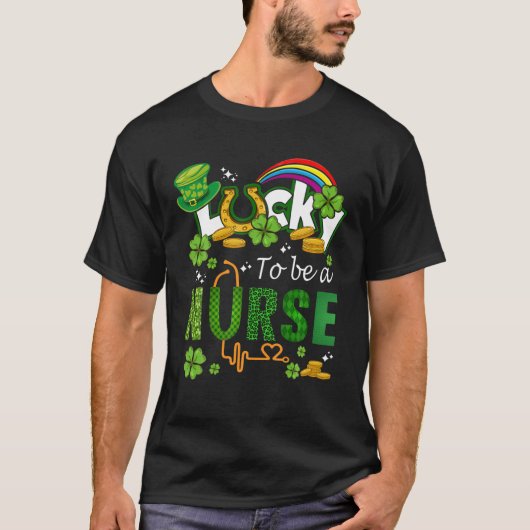 Lucky is een zuster St Patricks Day Irish Shamrock T-shirt (Voorkant)