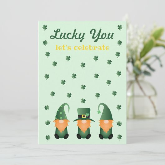 Lucky je laat feestvieren Gnomen Kaart (Staand voorkant)