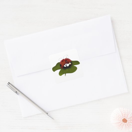 Lucky Ladybug Vierkante Sticker (Envelop)