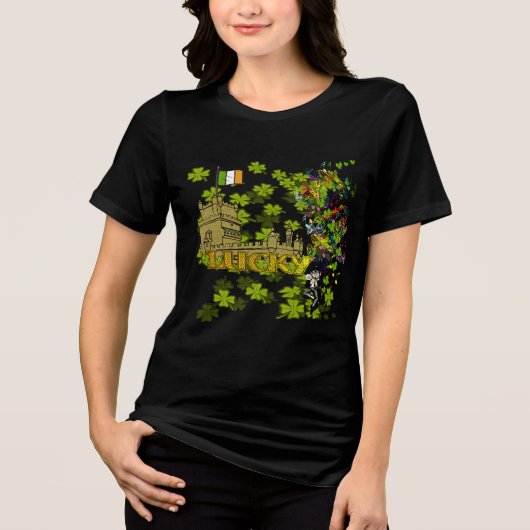 Lucky Leprechaun en Zijn Irish Castle Tri-Blend Shirt (Voorkant)