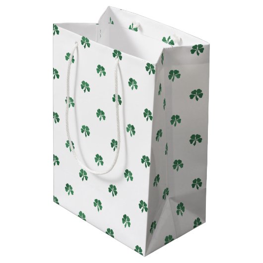 Lucky Little Four Leaf Clovers Saint Patricks Day Medium Cadeauzakje (Achterkant Gekanteld)