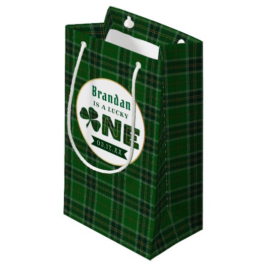 Lucky Little Shamrock 1st Birthday Klein Cadeauzakje (Voorkant Gekanteld)