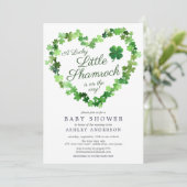 Lucky Little Shamrock Baby Shower Uitnodiging (Staand voorkant)
