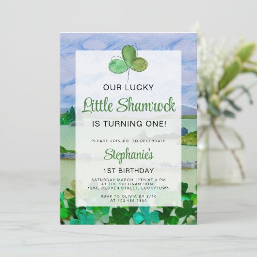 Lucky Little Shamrock Eerste Verjaardag Kaart (Staand voorkant)