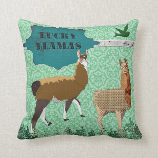 Lucky Llamas Green Mojo Pillow Kussen