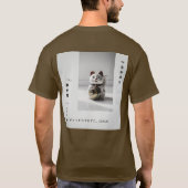 "Lucky Maneki Neko & Japanese Calligraphy Design" T-shirt (Achterkant)
