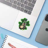 Lucky Meerkat St. Patrick's Day Sticker (Laptop met iPhone)