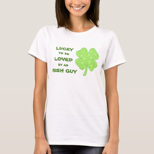 Lucky om van Irish Shamrock te houden T-shirt (Voorkant)