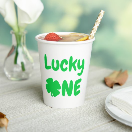 Lucky One St Patrick's Day 1st Birthday Papieren Bekers (Insitu)