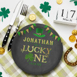 Lucky One St. Patrick's Day 1st Birthday Papieren Bordje<br><div class="desc">Viel in stijl met deze trendy borden van het de verjaardagsfeestje van 1 verjaardag. Het ontwerp is gemakkelijk te personaliseren met je eigen formulering en je familie en vrienden zullen enthousiast zijn als ze deze fantastische feestelijke borden zien.</div>