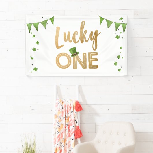 Lucky One St Patrick's Day Verjaardag Banner Clove (Insitu)