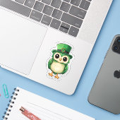Lucky Owl St. Patrick's Day Sticker (Laptop met iPhone)