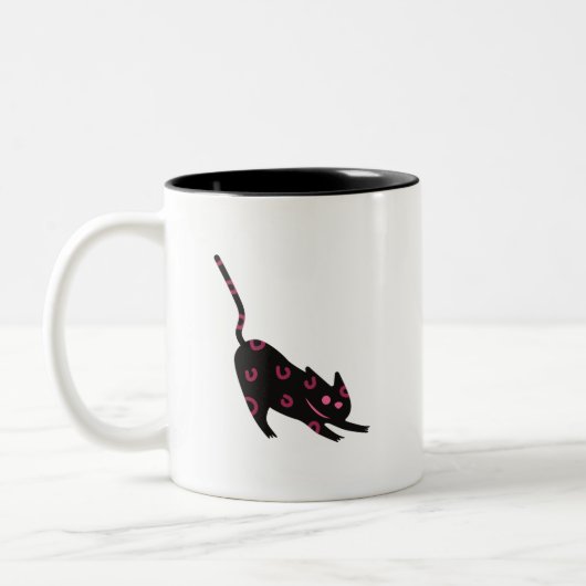 Lucky Panther Mug | Bold Cat Energy Tweekleurige Koffiemok (Links)