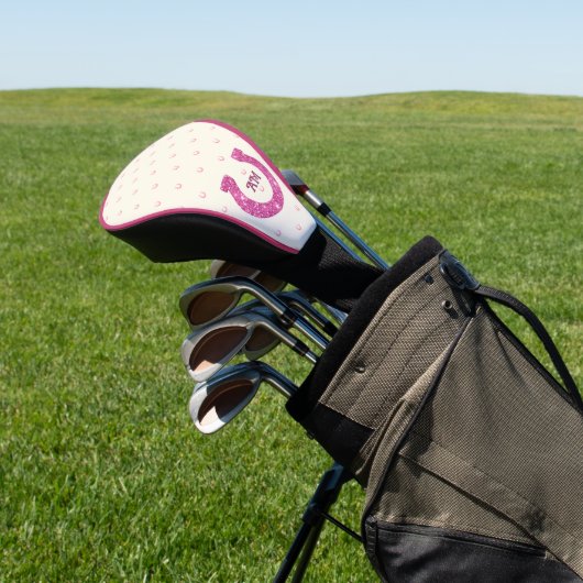 Lucky Pink Glitter Hoefijzer met Monogram Golfheadcover (Insitu)