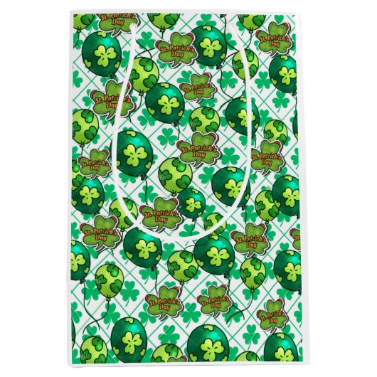 Lucky Shamrock Balloon St. Patrick’s Day Design 🍀 Medium Cadeauzakje (Voorkant)