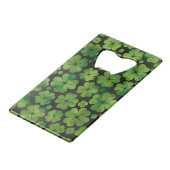 Lucky Shamrock four-leaf Clover Pattern Waterverf Creditkaart Flessenopener (Voorkant Gekanteld)