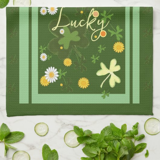 Lucky Shamrock met Daises Theedoek (Gevouwen)