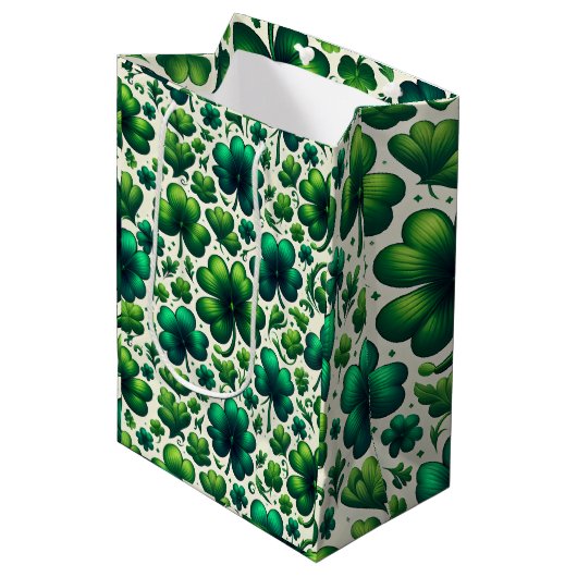 Lucky Shamrock St. Patrick's Day-cadeautas Medium Cadeauzakje (Voorkant Gekanteld)