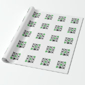 Lucky Shamrock Tic-Tac-Toe Funny Gifts Cadeaupapier (Uitgerold)