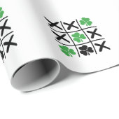 Lucky Shamrock Tic-Tac-Toe Funny Gifts Cadeaupapier (Rol Hoek)