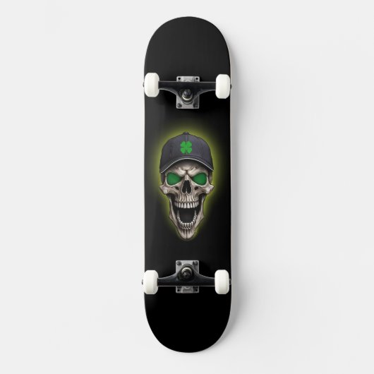 Lucky Skull Skateboard (Voorkant)
