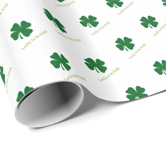 Lucky to Be Irish Shamrock Gift Wrap Wrapping Pape Cadeaupapier (Rol Hoek)