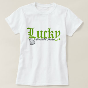 Lucky verliefd op een M A R I E T-shirt