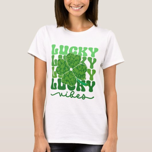 Lucky Vibes Green Leopard Shamrock St Patricks Day T-shirt (Voorkant)
