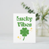 Lucky Vibes St. Patrick's Day Briefkaart (Staand voorkant)