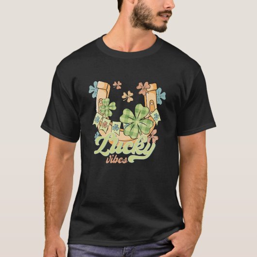 Lucky Vibes St. Patrick's Day T-shirt (Voorkant)