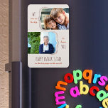 Lucky voor You Papa 2 Photo Magnet Magneet<br><div class="desc">Moderne magneet van de Vaderdag, gepersonaliseerd met 2 van uw favoriete foto's, die met krullende steunen worden gevormd en worden gevormd. In het ontwerp staat: "We hebben het geluk dat we jou hebben.. HAPPY VADERDAG op de beste papa in de wereld" in een schemerige lettertypetypografie en handgeschreven script. De magneet...</div>