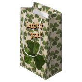 Lucky You Green Shamrock Custom Text Klein Cadeauzakje (Voorkant Gekanteld)
