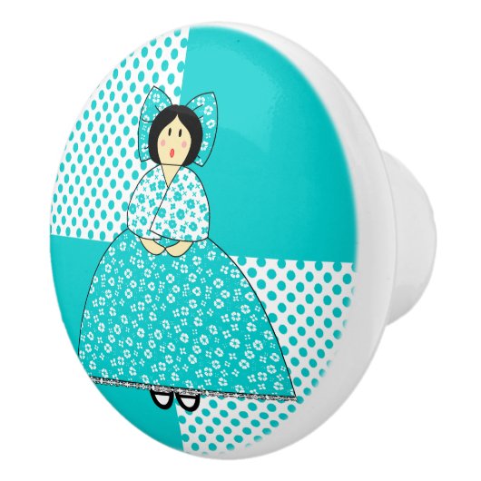 Lucy Doll met Aqua Polka Dot Background Keramische Knop (Rechts)
