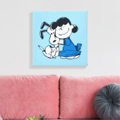 Lucy Hugging Snoopy Canvas Afdruk (Insitu (Woonkamer))