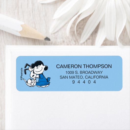 Lucy Hugging Snoopy Etiket (Insitu)