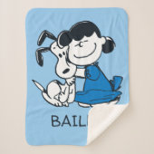 Lucy Hugging Snoopy Sherpa Deken (Voorkant)