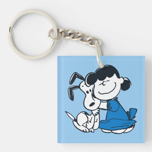 Lucy Hugging Snoopy Sleutelhanger (Voorkant)