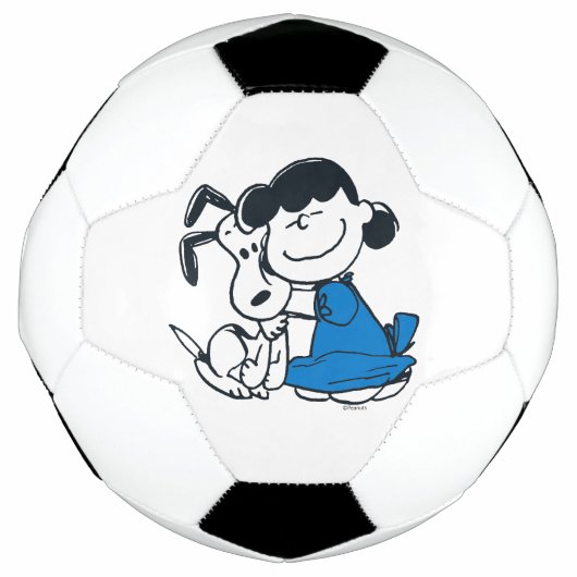 Lucy Hugging Snoopy Voetbal (Voorkant)