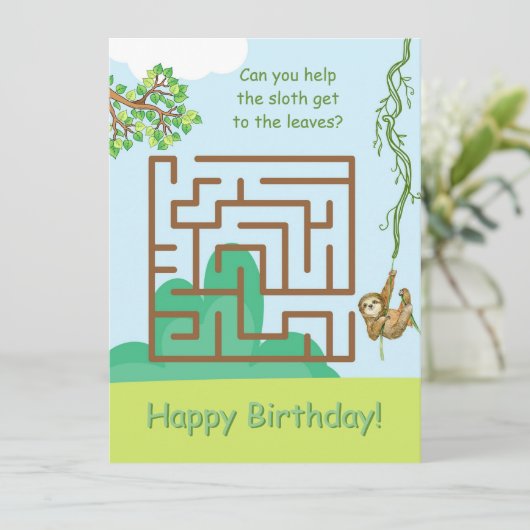 Luiaard en bladeren, doolhof puzzel verjaardagskaa (Staand voorkant)