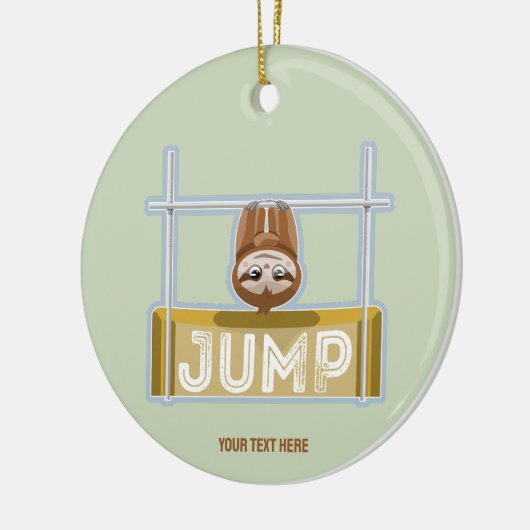 Luiaard hoogspringen keramisch ornament (Links)