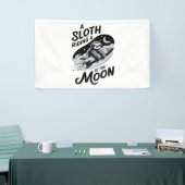 Luiaard rijdt met een raket naar de maan spandoek (Beurs)