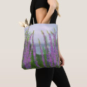  luibloemen door het meer tote bag (Dichtbij)