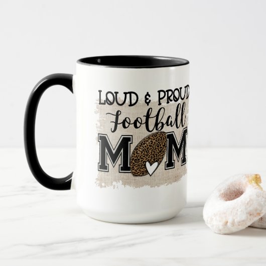 Luidkeelse en Trots Voetbalmoeder Mok (Met donut)