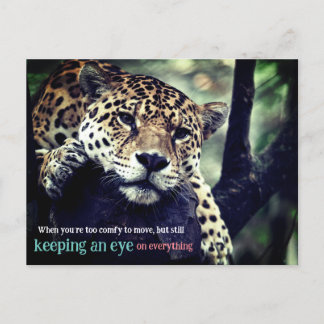 Luie jaguar op boomfoto feestdagenkaart