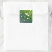 Luie kikkers op de vijver vierkante sticker (Tas)